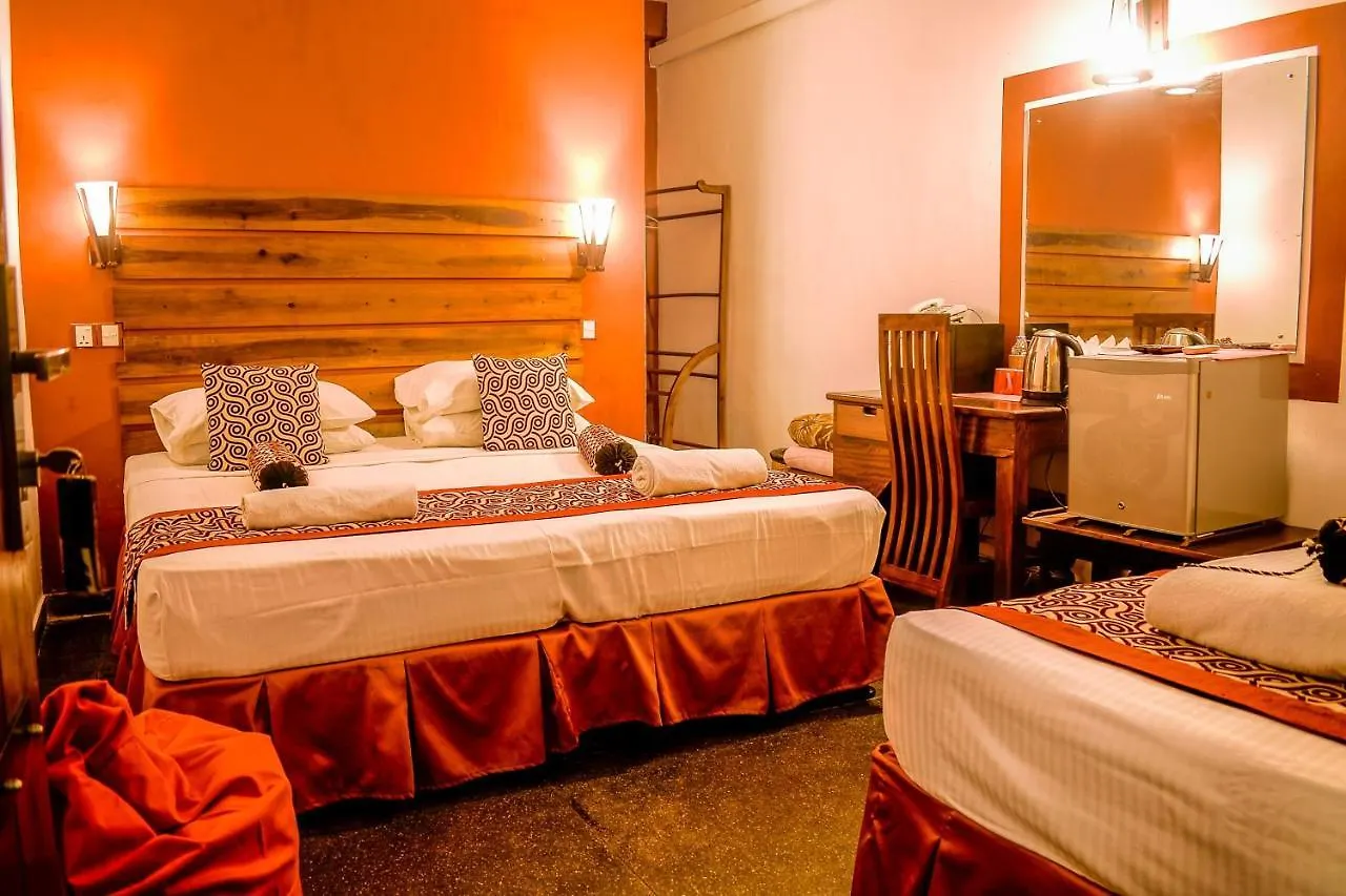 Hotel Sunray Kandy 4*,
